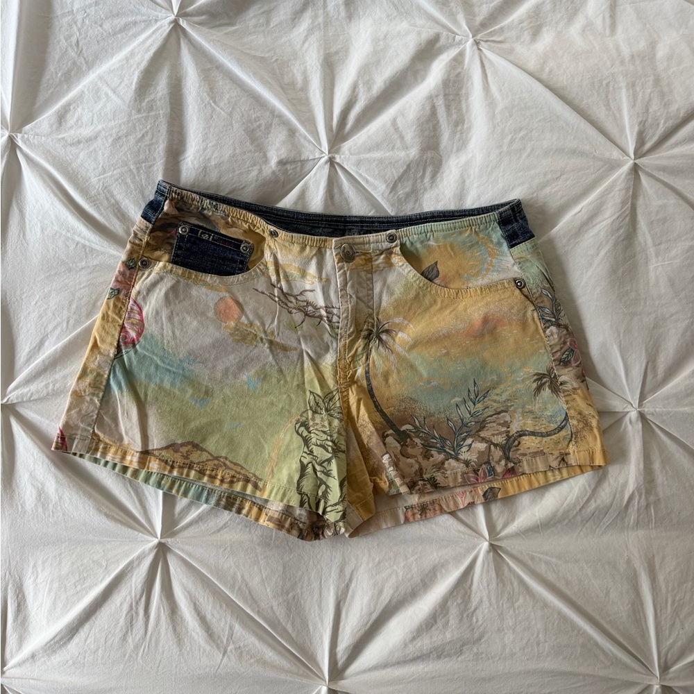 Vintage lei Tropical Print Low Rise Mini Shorts Size 3